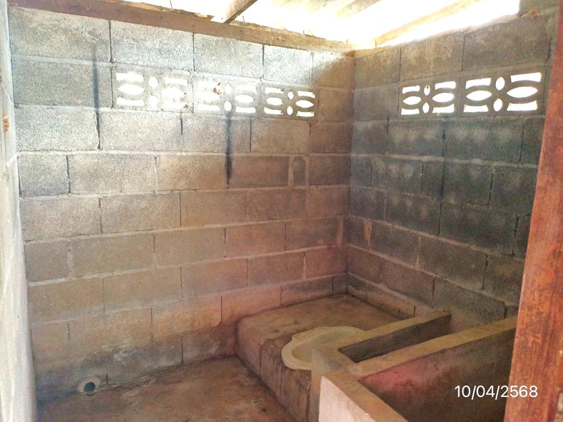picture HOME for sale  Nong Lom Dok Kham Tai Phayao - 20/34