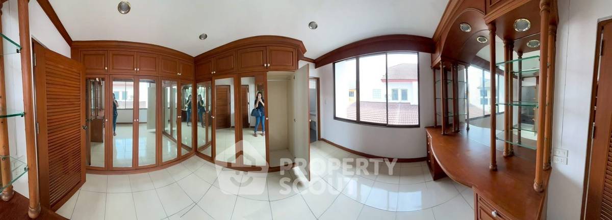 รูป บ้าน 1-ห้องนอน ใน พลับพลา (ID 2259907) - รูปที่ 17/18