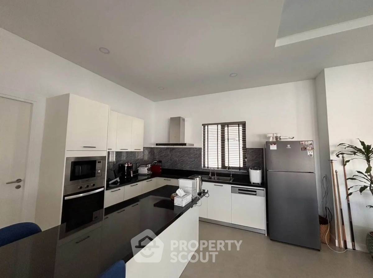 picture 3-BR Villa at Botanica Hua Hin in Thap Tai (ID 2067258) - 4/12