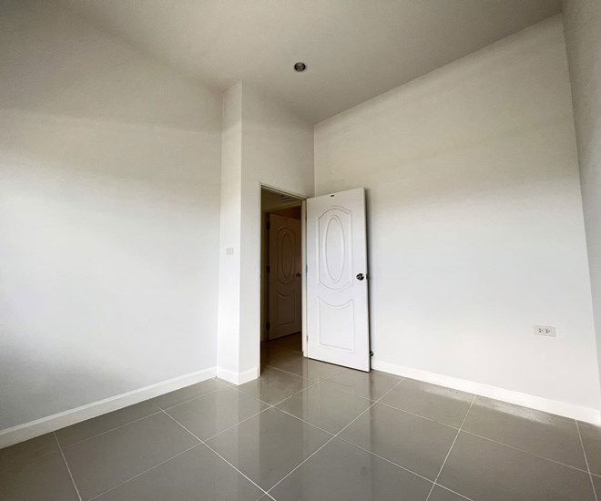 picture TOWN_HOUSE for sale  Bo Win Si Racha Chonburi - 6/20