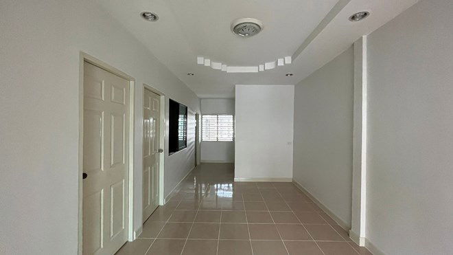picture TOWN_HOUSE for sale  Bung Si Racha Chonburi - 4/18
