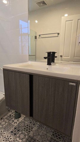 picture C5985 Rent  :  Condo  The Complete Rajprarop ( BTS Victory Monument ) 064 665 4666 - 15/21