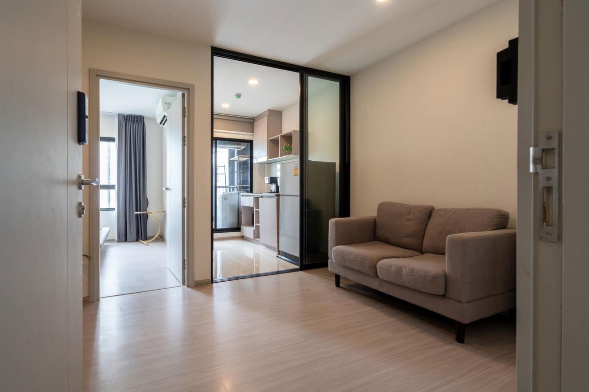picture ✨Aspire Sathorn Ratchapruek✨ `Nicely decorated , Fully furniture //contact LineID:@thirdproperty - 2/5