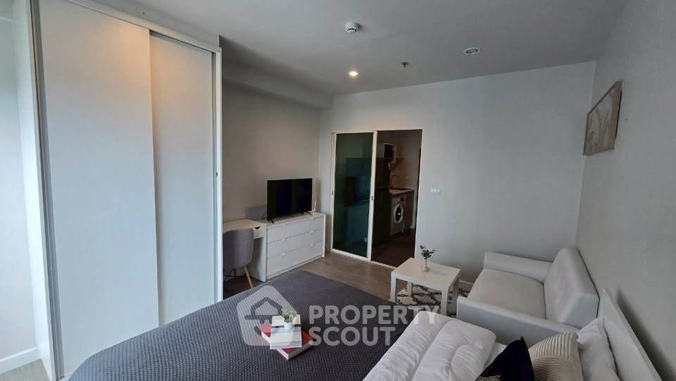 picture Studio Condo at Metro Sky Wutthakat near BTS Wutthakat (ID 2260663) - 2/11