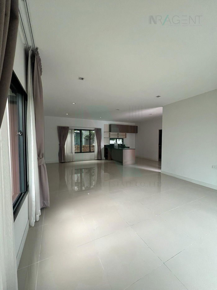 picture 📌 For Rent 2-story House BURASIRI WONGWAEN-ON NUT 4 bedroom 4 bathroom - 2/8