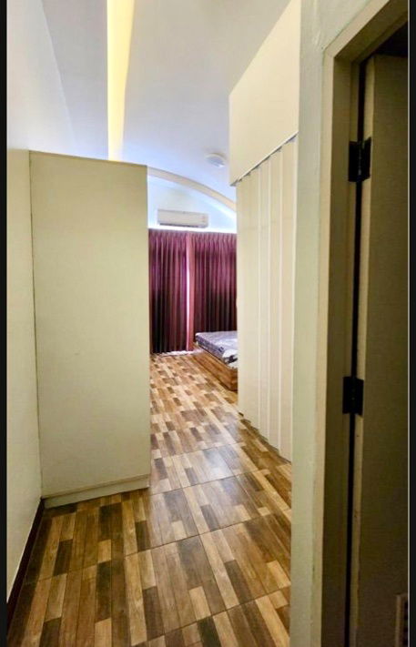 รูป code : B54 ให้เช่าคอนโด ฌองเซลิเซ่ แจ้งวัฒนะ (Champs Elysees Chaengwattana) | ห้อง Duplex 2 ชั้น ห้องริม โปร่งโล่ง เหมือนอยู่บ้าน - รูปที่ 3/10