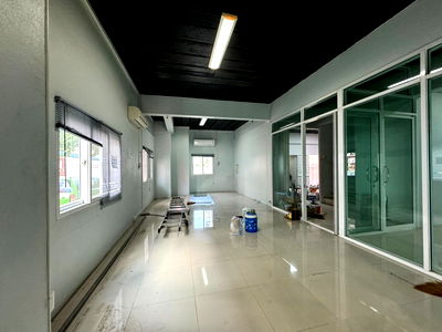 Home office for rent Chonburi : For Rent – 3-Storey Home Office, Amata City Chonburi (S03-1656)