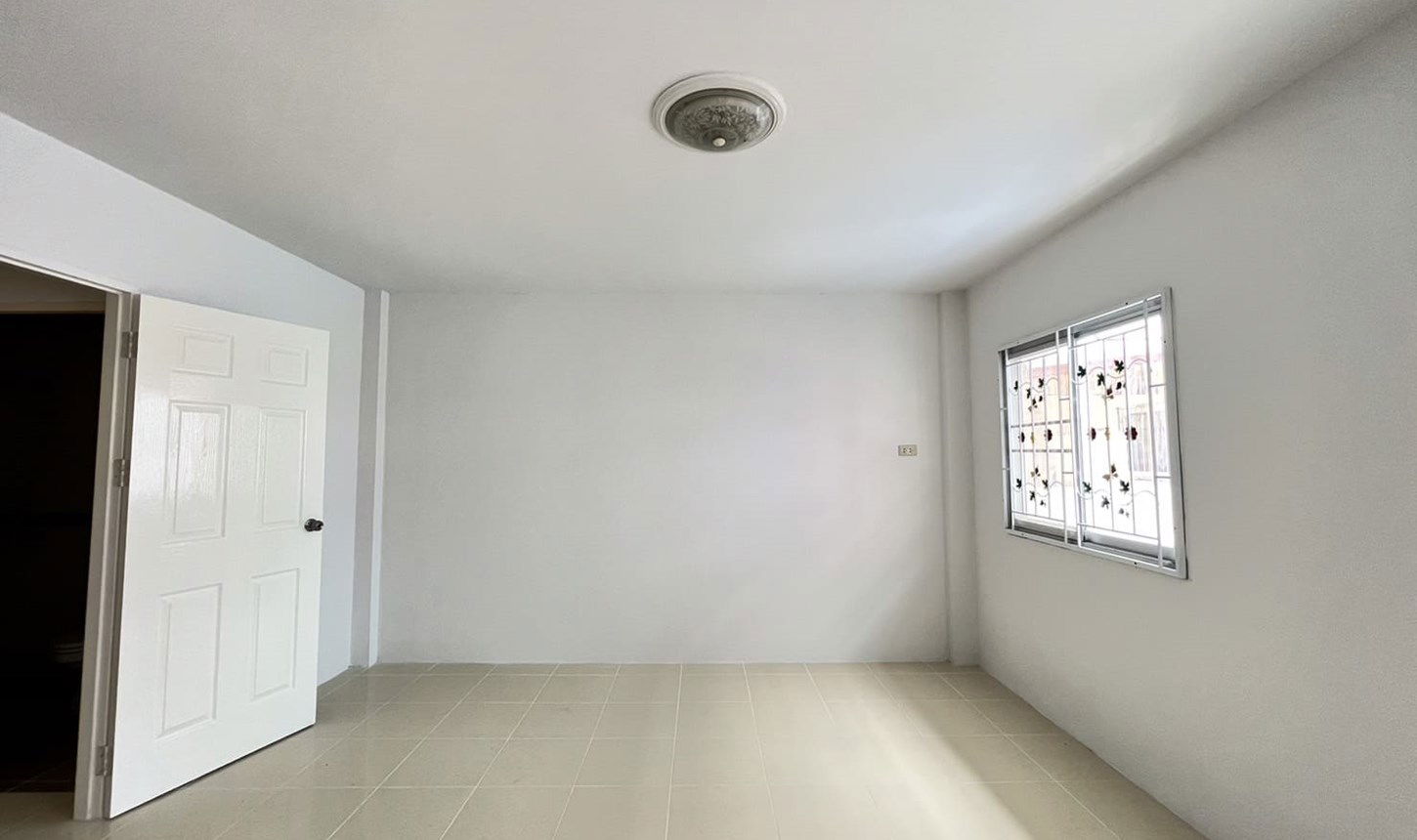 picture TOWN_HOUSE for sale  Bung Si Racha Chonburi - 15/20
