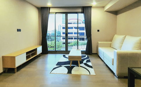Low-rise bldg, 2BR 2BT, 200m walk to BTS