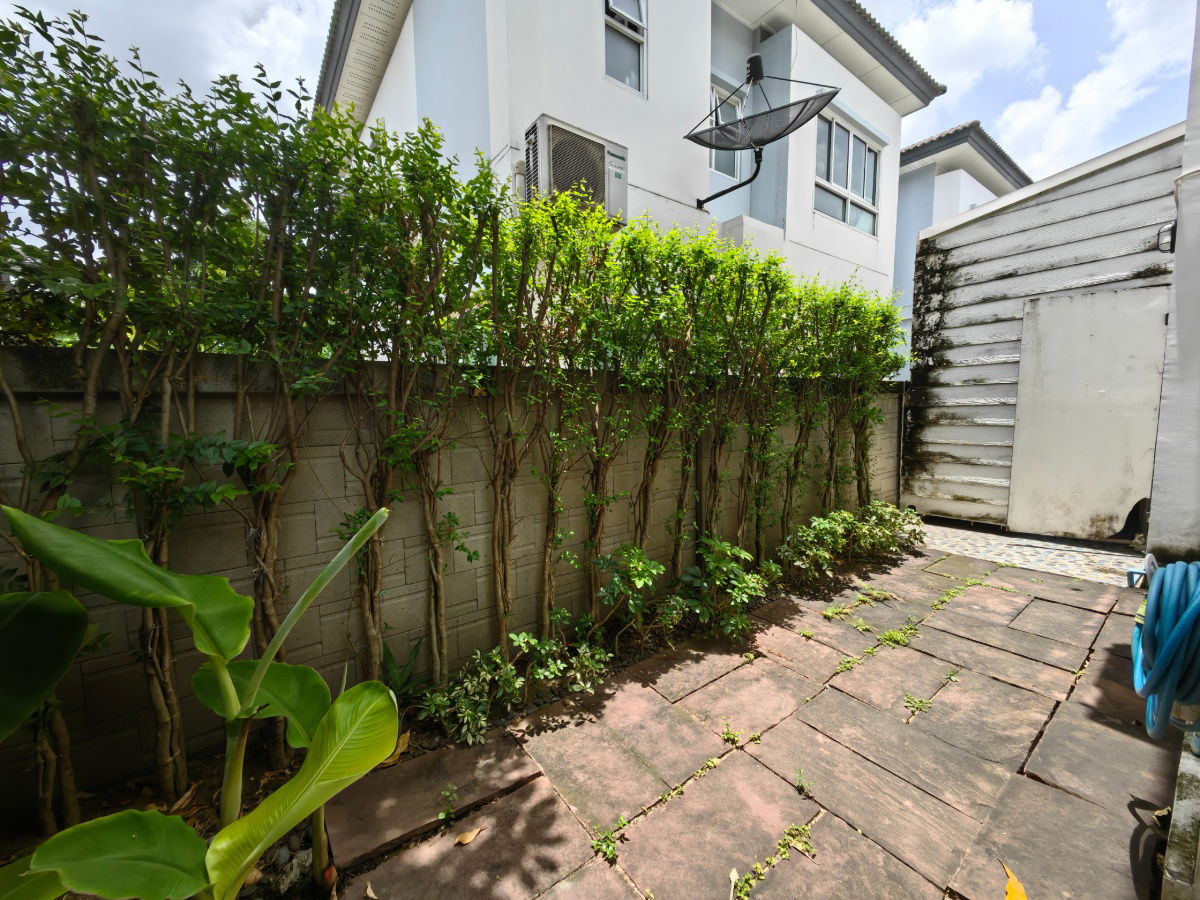 รูป ขายบ้าน 2 ชั้น อิคอนเนเจอร์ รามอินทรา109 ใกล้ถนนรามอินทรา ใกล้รถไฟฟ้าสายสีชมพู แถมเฟอร์พร้อมเข้าอยู่ได้เลย ถูกสุดในโครงการ - รูปที่ 33/40