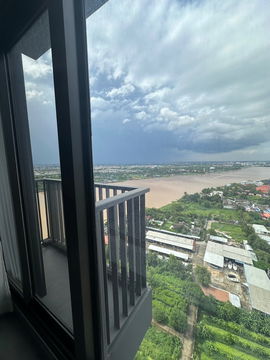 politan aqua riversidecondo for rent