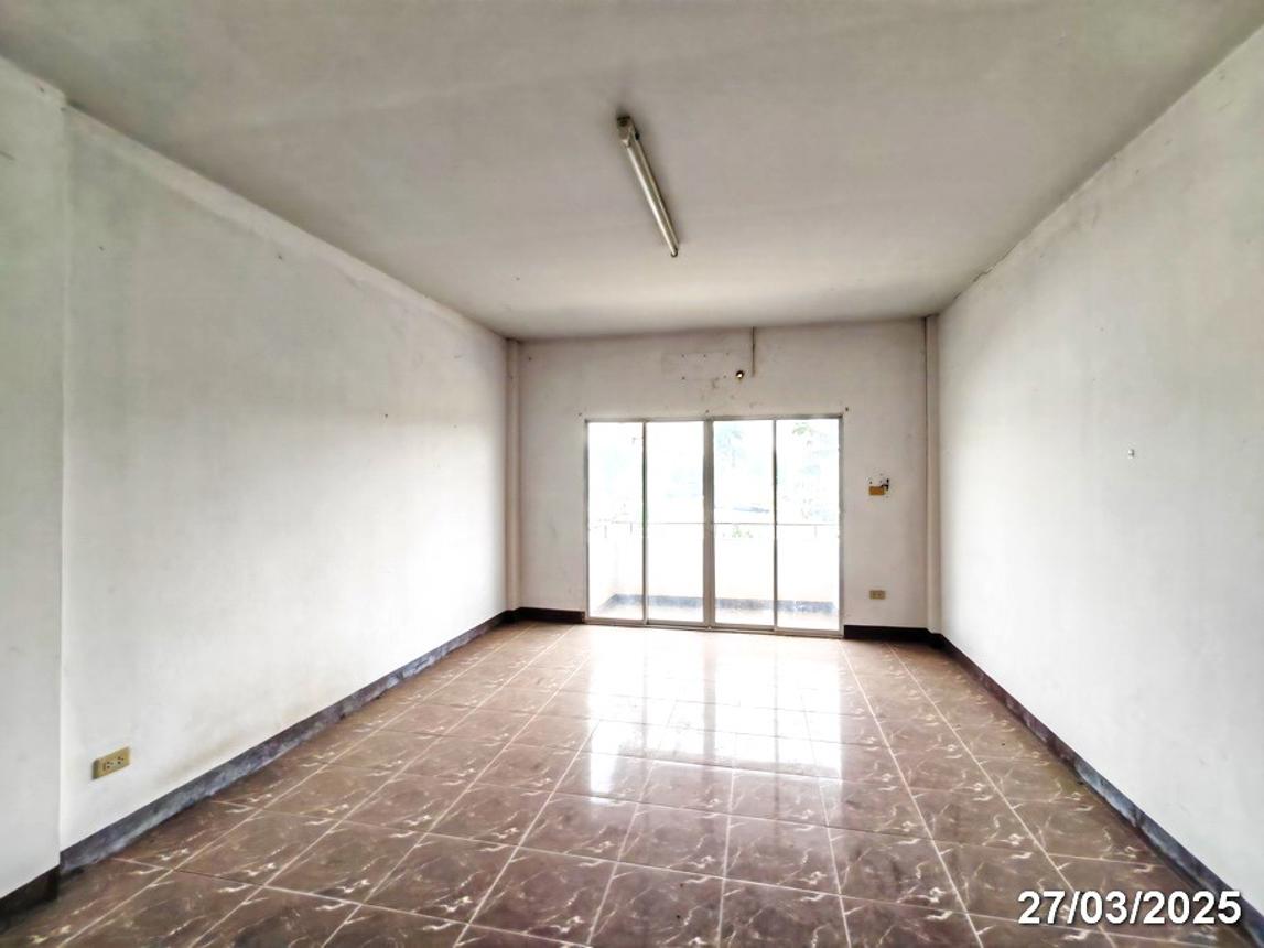 picture SHOP_HOUSE for sale  Nam Phare Hang Dong Chiang Mai - 32/38