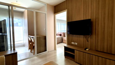 Condos for sale MRT Nonthaburi Civic Center : Special price for sale, below cost, Aspire Condo, Rattanathibet, near MRT Intersection Station, fully furnished, 31 sq m, 19th floor,