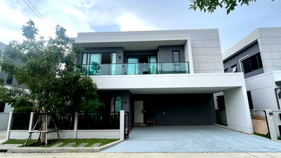 Houses for rent Mega Bangna : LD1-169 House for Rent: Centro Bangna Schedule a viewing 👉 Line: @propertybkk4