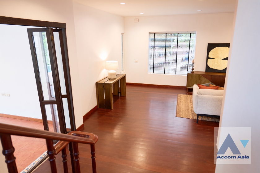 รูป 🔼🔽 AccomA 📩 Private Swimming Pool 4 BR House in Khlong Ton Nuea (9002001) - รูปที่ 11/20