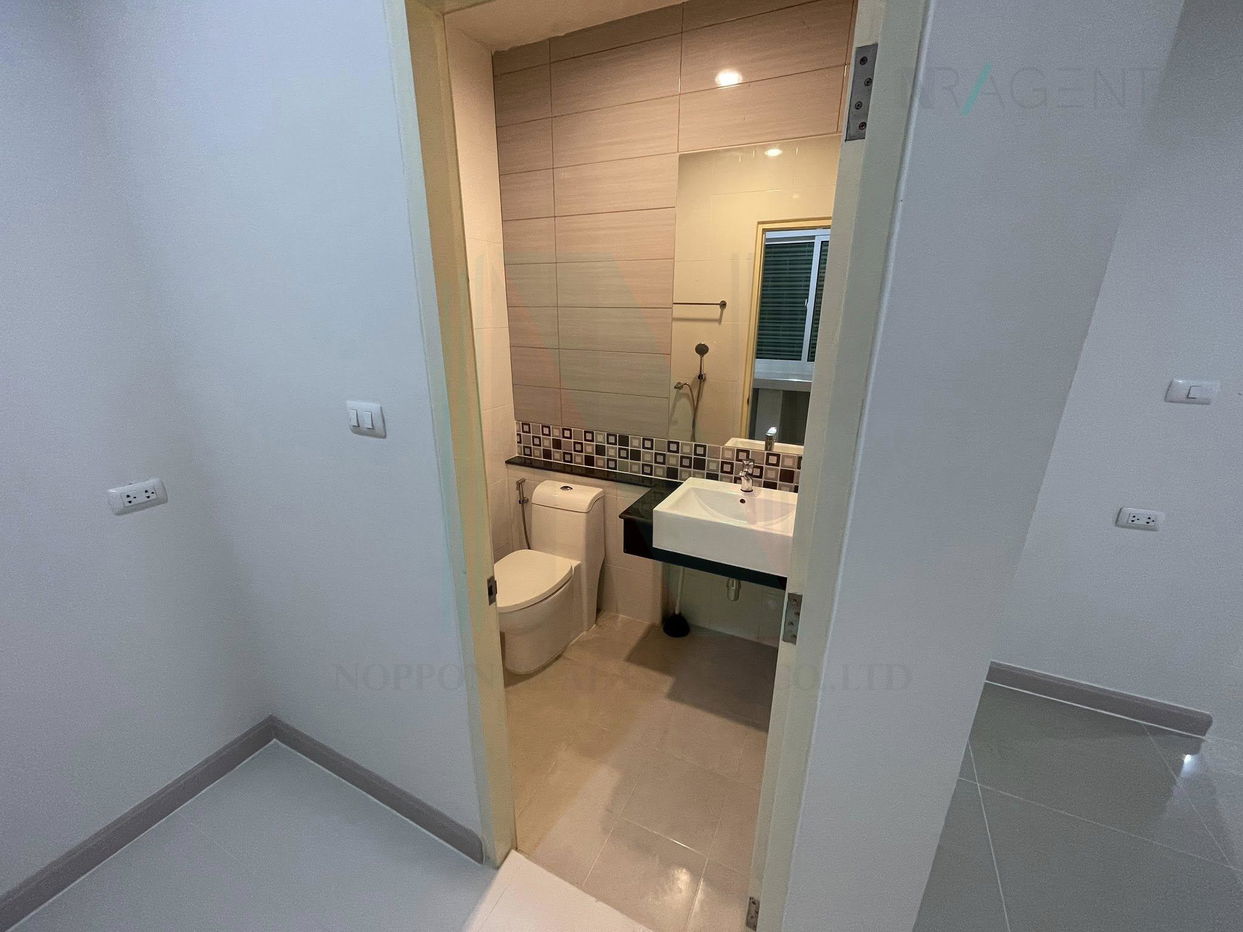 picture 🔺 For Sell Town house BAAN SUKNIWET 7 PRACHA UTHIT 75 - SUK SAWAT 66 2-story 4 bedroom 3 bathroom - 8/8