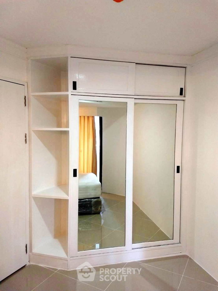 picture 2-BR Condo at The Waterford Park Sukhumvit 53 Condominium near BTS Thong Lor (ID 511928) - 17/18