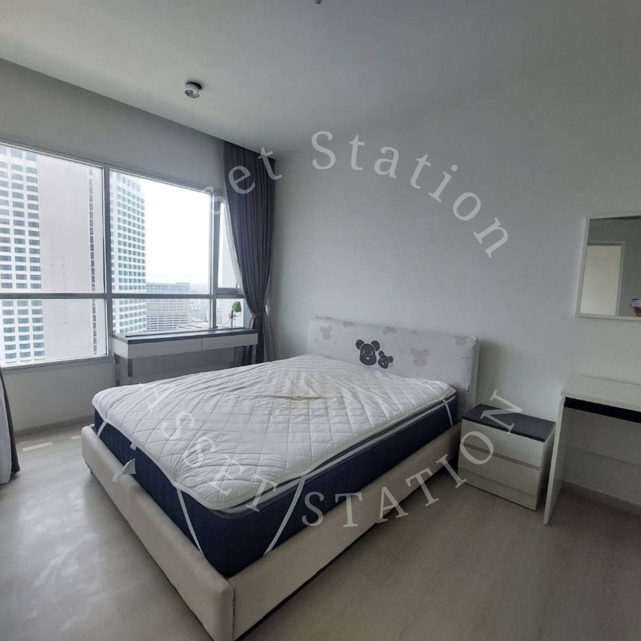 รูป 🔥 ASSET SELL :  Life Ratchadapisek | MRT Huai Khwang 🔥 - รูปที่ 1/8