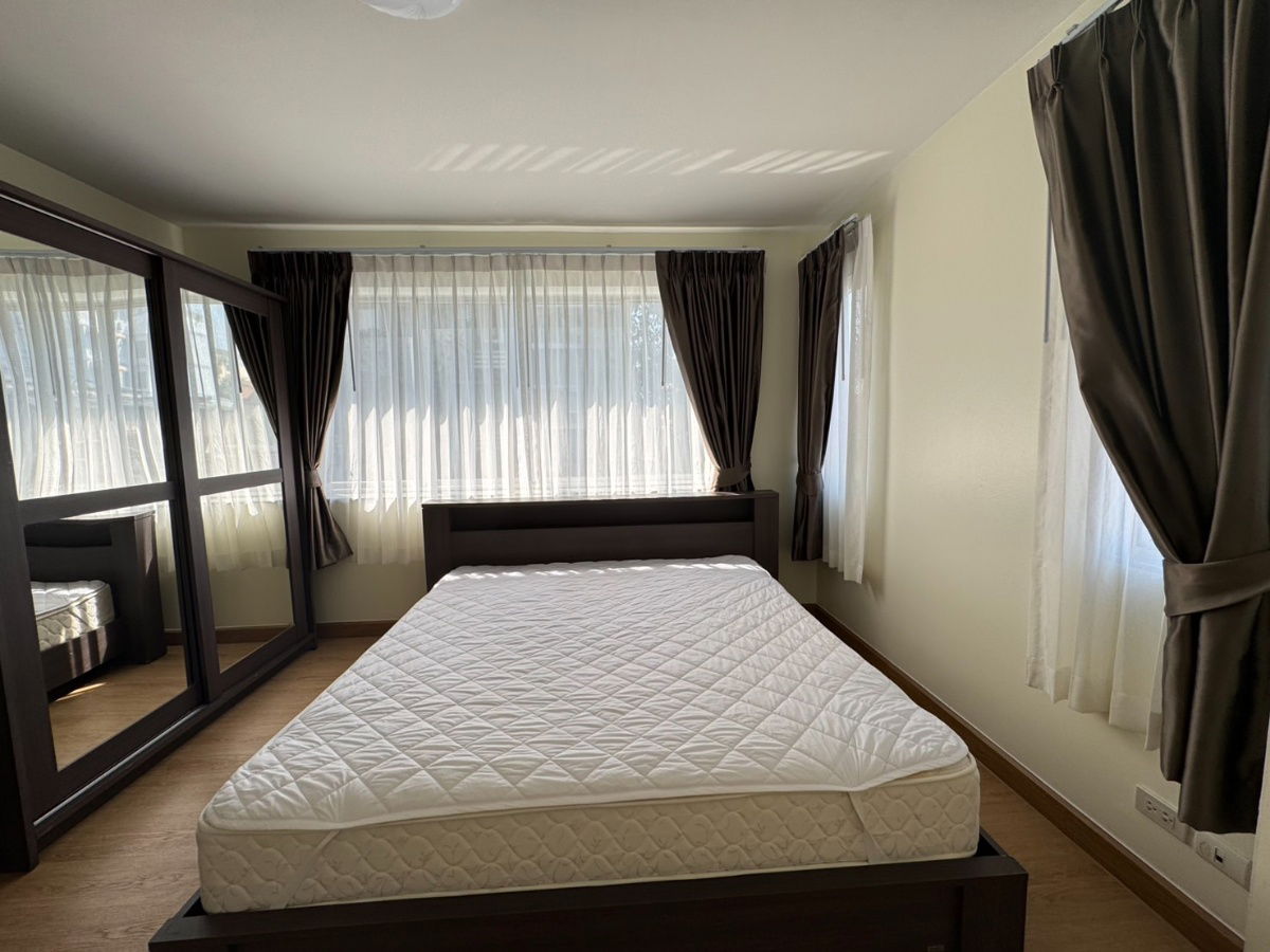รูป  ให้เช่า ซิตี้ โฮม รัชดา 10  City Home Ratchada 10 ทาสีใหม่ ปูพื้นใหม่ 2 ห้องนอน 1 ห้องน้ำ มีเครื่องซักผ้า ผ้าม่านใหม่ เปลี่ยนสวิทช์ไฟและปลั๊กไฟใหม่  - รูปที่ 1/18