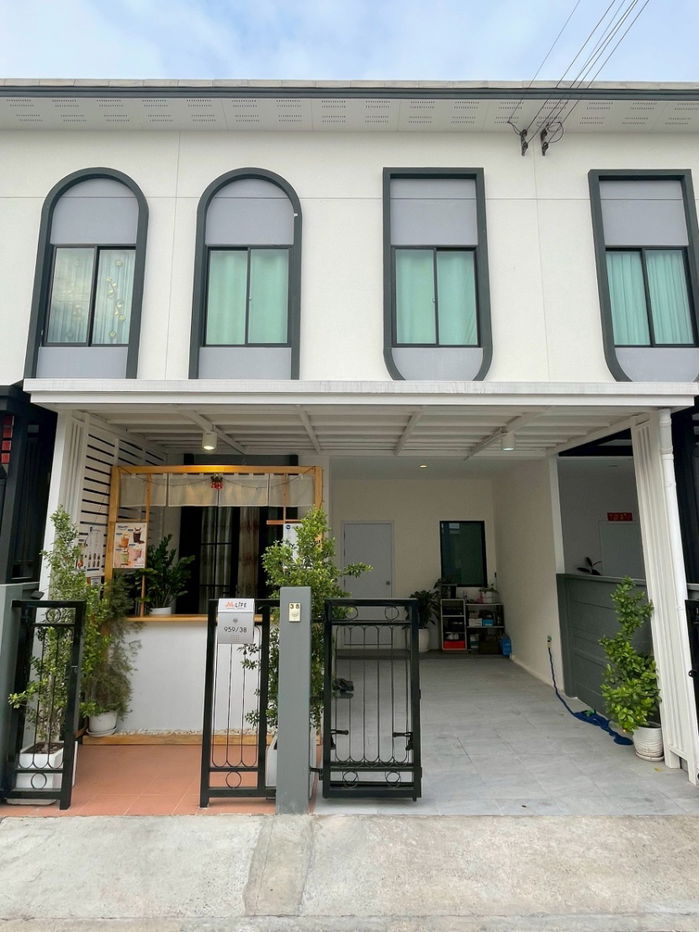 picture Urgent💥Townhome 2 floor  2.85 MB. - 1/15