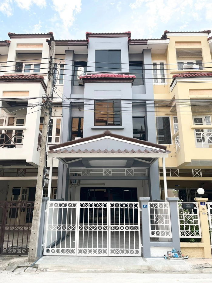 รูป ⚡ ให้เช่า ทาวน์โฮม 3 ชั้น ซอย รามอินทรา 34 แยก 10 ใกล้ BTS ขนาด 22 ตร.ว. ⚡ - รูปที่ 1/21