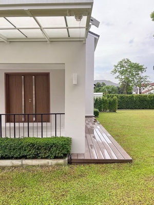 picture FOR RENT LADAWAN SRINAKARIN / 4 bedrooms 4 bathrooms / 153 Sqw. 350 Sqm. **150,000** NEWLY RENOVATED. CLOSE TO SKYTRAIN SI BEARING STATION - 2/12