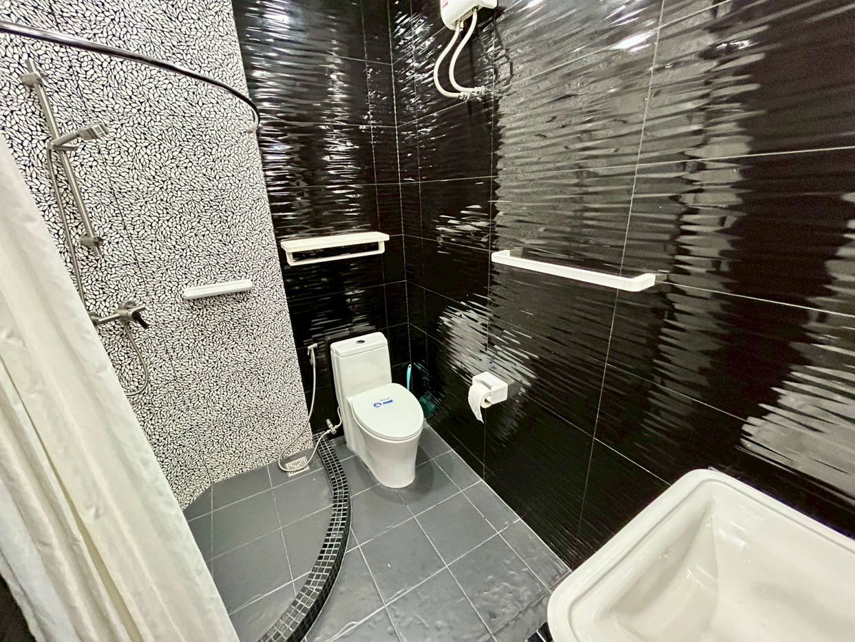 picture 3 Bedrooms Condominium @ Panchalae Residence - 14/30