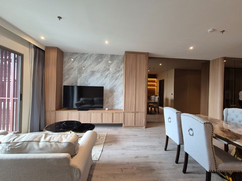 Available for rent rhythm ekkamai estate 2 bedroom 85 sq.m  best location