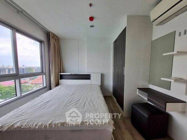 picture 2-BR Condo at Chewathai Phetkasem 27 near MRT Bang Wa (ID 1926537) - 3/5