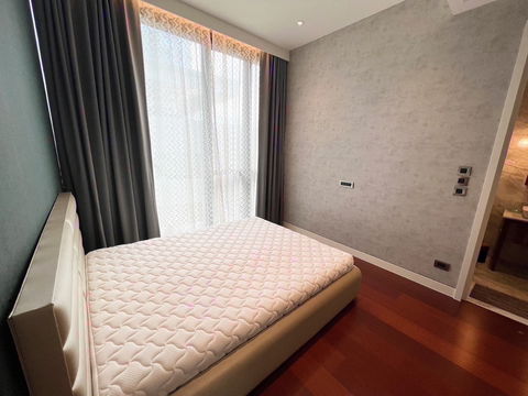 P-40076 Condo for rent Noble Ploenchit fully furnished (Confirm again when visit). 