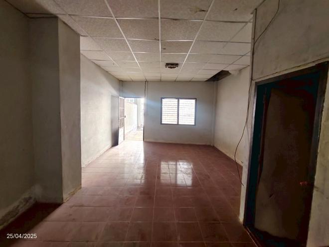 picture TOWN_HOUSE for sale  Nong Khon Kwang Muang Udon Thani Udon Thani - 4/28