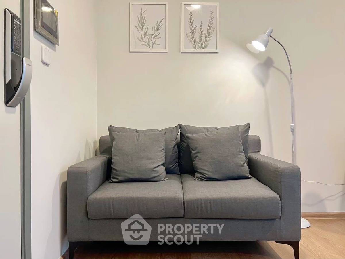 picture 1-BR Condo at Chewathai Pinklao near MRT Bang Yi Khan (ID 2260660) - 8/18