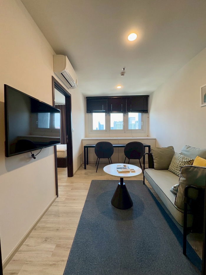 picture For Rent !!! " " 𝐗𝐓 𝐇𝐮𝐚𝐢𝐤𝐡𝐰𝐚𝐧𝐠 " : 1 Bedroom , 35 Sq.m. , Floor 28, Near MRT-Huaikhwang  - 5/6