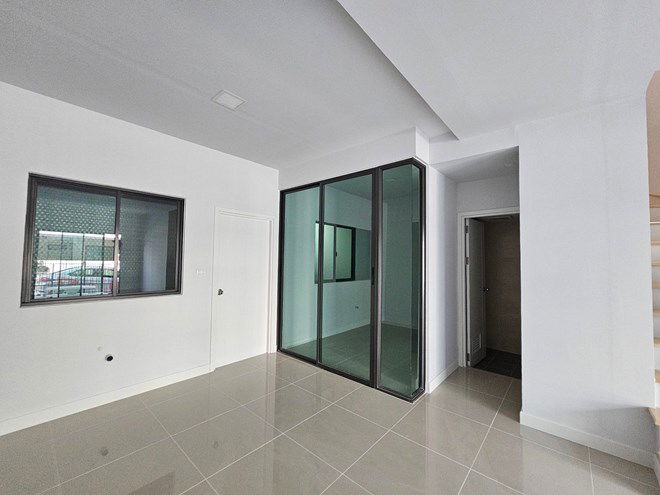 picture TOWN_HOUSE for sale  Rachathewa Bang Plee Samut Prakarn - 4/20