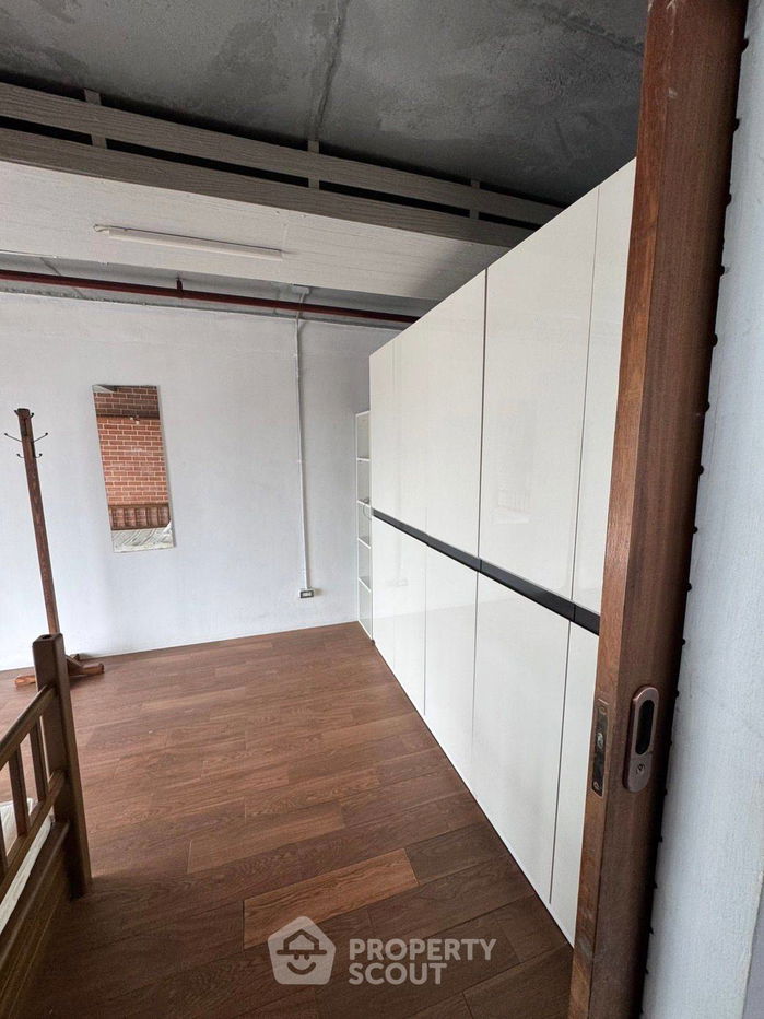 รูป คอนโด 1-ห้องนอน ที่ สุขุมวิท สวีท คอนโดมิเนียม ใกล้ BTS นานา (ID 2260645) - รูปที่ 4/6
