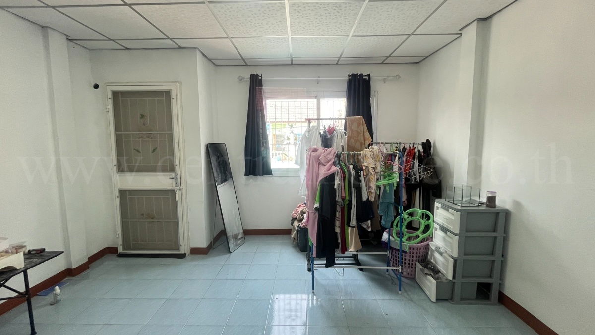 รูป ทาวน์เฮ้าส์ บ้านฟ้าใสวิลล์ นาดี สมุทรสาคร ราคาถูก - รูปที่ 8/13