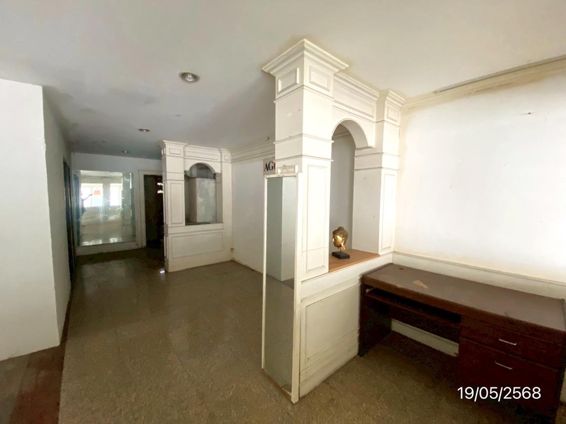 picture SHOP_HOUSE for sale  Jom Phon Chatuchak Bangkok - 50/58