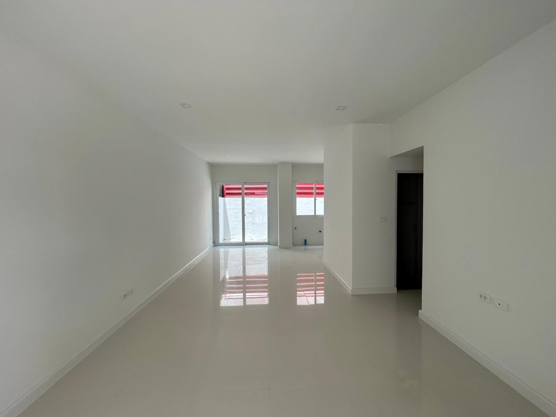 picture TOWN_HOUSE for sale  Bang Kaeo Bang Plee Samut Prakarn - 18/28