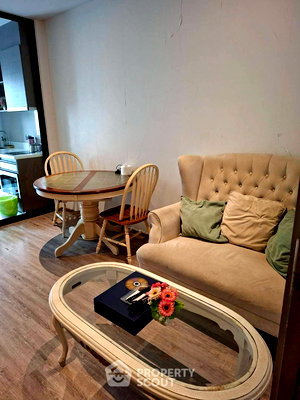 Condos for sale : 1-BR Condo at Rhythm Ekkamai near BTS Ekkamai (ID 2088260)