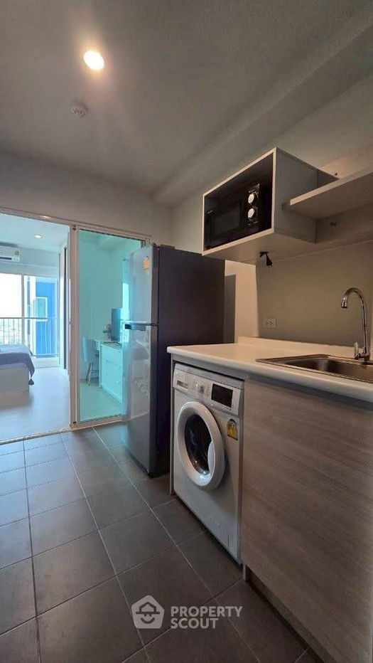 picture Studio Condo at Metro Sky Wutthakat near BTS Wutthakat (ID 2260663) - 9/11