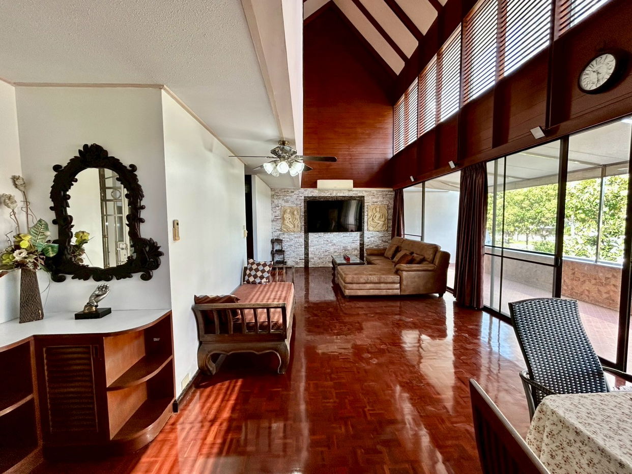 picture 3 Bedrooms Condominium @ Panchalae Residence - 23/30