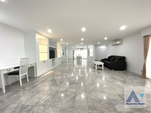 🔼🔽 AccomA 📩 Fully Furnished,Big Balcony 3 BR Condominium @Regent On The Park 3 (AA25776)