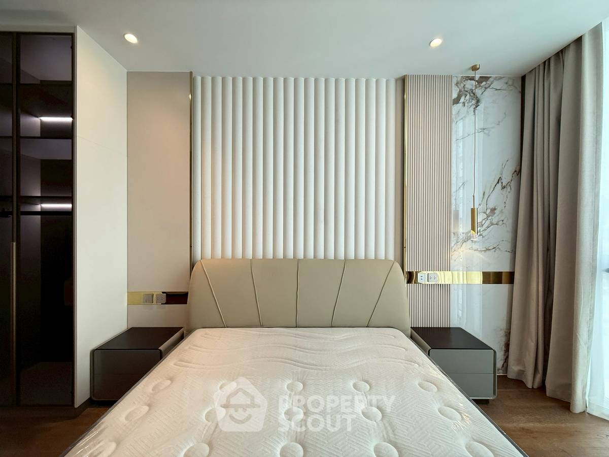 picture 3-BR Condo at Supalai Icon Sathon near MRT Si Lom (ID 2260702) - 17/20