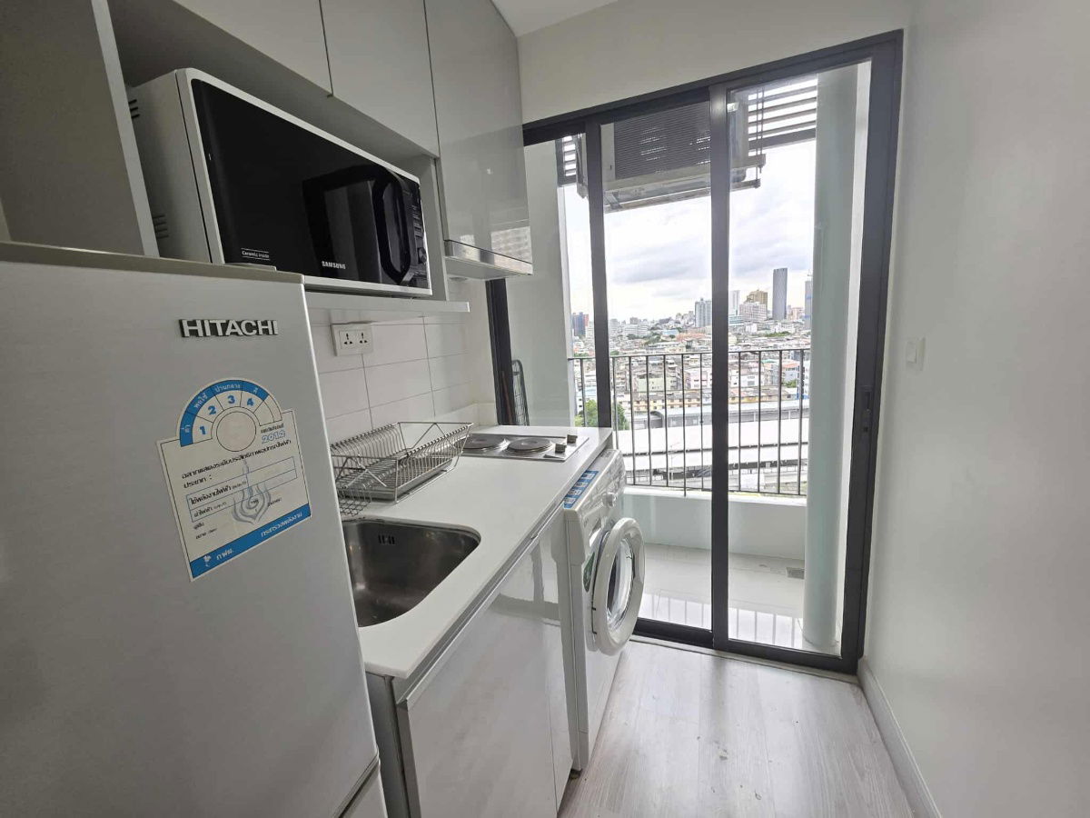 รูป ให้เช่า Ideo mobi sathorn ห้องสตูดิโอ เฟอร์นิเจอร์ครบพร้อมเข้าอยู่ ติด BTS กรุงธนบุรี 0 เมตร สนใจแอดไลน์ @best_condo - รูปที่ 4/5