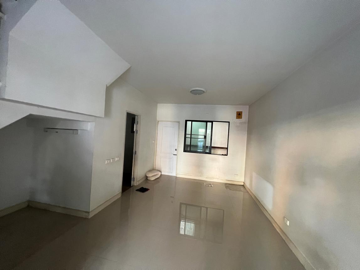 picture TOWN_HOUSE for sale  Bo Win Si Racha Chonburi - 6/10
