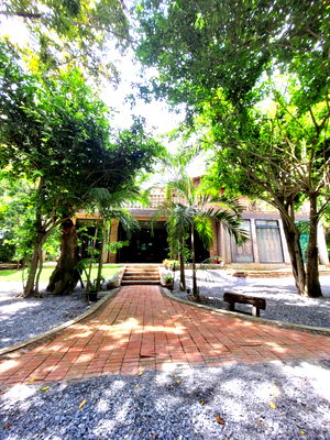 เช่าบ้านเดี่ยว ม.เทคโนโลยีมหานคร : ให้ เช่า บ้านหรูเรือนไทยพร้อมที่ดิน​รวม​ 8 ไร่​ ชานเมืองใกล้มีนบุรี​​ รายล้อมไปด้วยต้นไม้นานาพรรณ​ สงบร่มรื่น เหมือนอยู่บ้านพักตากอากาศ​​