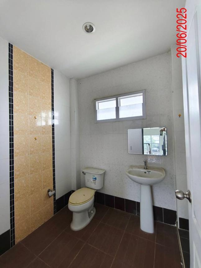 picture HOME for sale  Ton Thong Muang Lamphun Lamphun - 28/38