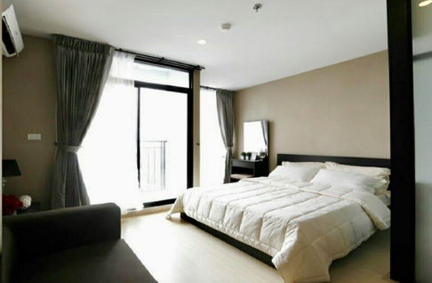code : B42 Bangkok Horizon Sathorn
