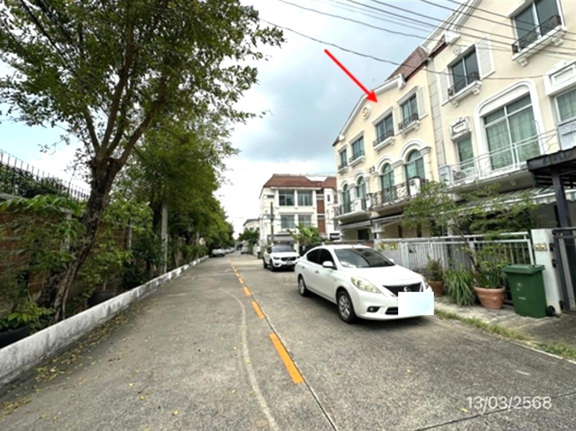picture TOWN_HOUSE for sale  Chorake Bua Lat Phrao Bangkok - 10/16
