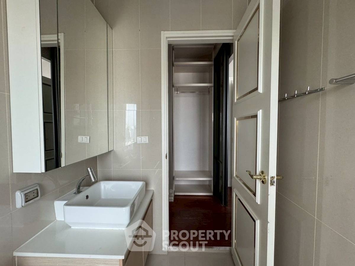 picture 5-BR Condo at Q Asoke near MRT Phetchaburi (ID 2260149) - 4/21